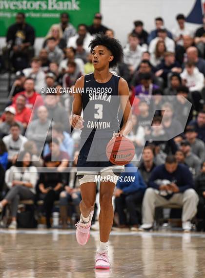 Thumbnail 2 in Sierra Canyon vs. Long Island Lutheran (Metro Classic) photogallery.