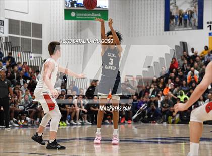 Thumbnail 3 in Sierra Canyon vs. Long Island Lutheran (Metro Classic) photogallery.