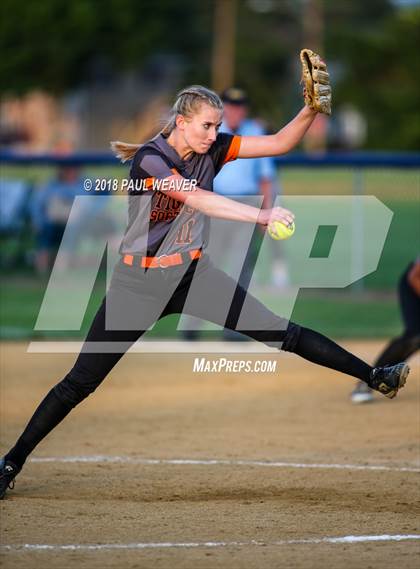 Thumbnail 1 in Tunkhannock vs. Bethlehem Catholic (PIAA Class 4A Quarterfinal Playoff) photogallery.