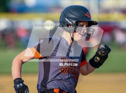 Thumbnail 3 in Tunkhannock vs. Bethlehem Catholic (PIAA Class 4A Quarterfinal Playoff) photogallery.