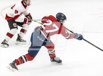 Thumbnail 2 in NW Wings Prep @ Dexter Southfield (Scrimmage) photogallery.