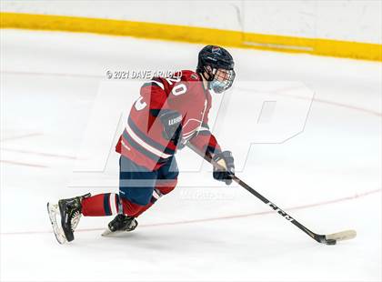 Thumbnail 2 in NW Wings Prep @ Dexter Southfield (Scrimmage) photogallery.