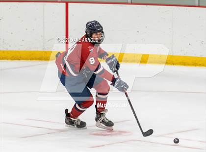 Thumbnail 1 in NW Wings Prep @ Dexter Southfield (Scrimmage) photogallery.
