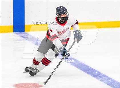 Thumbnail 3 in NW Wings Prep @ Dexter Southfield (Scrimmage) photogallery.