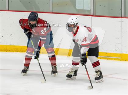Thumbnail 2 in NW Wings Prep @ Dexter Southfield (Scrimmage) photogallery.