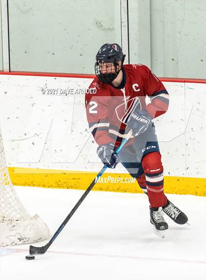 Thumbnail 3 in NW Wings Prep @ Dexter Southfield (Scrimmage) photogallery.
