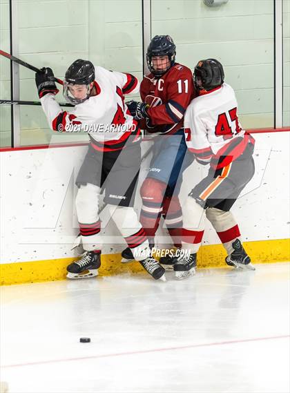 Thumbnail 2 in NW Wings Prep @ Dexter Southfield (Scrimmage) photogallery.