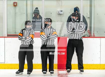 Thumbnail 3 in NW Wings Prep @ Dexter Southfield (Scrimmage) photogallery.