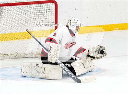 Thumbnail 1 in NW Wings Prep @ Dexter Southfield (Scrimmage) photogallery.