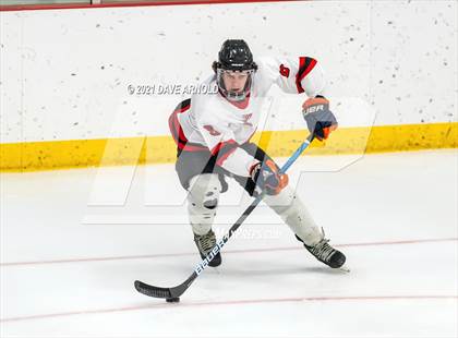 Thumbnail 2 in NW Wings Prep @ Dexter Southfield (Scrimmage) photogallery.