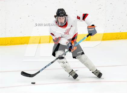 Thumbnail 3 in NW Wings Prep @ Dexter Southfield (Scrimmage) photogallery.