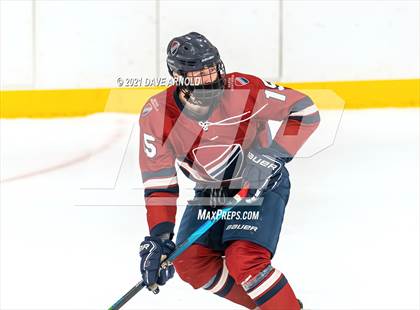 Thumbnail 3 in NW Wings Prep @ Dexter Southfield (Scrimmage) photogallery.