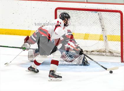 Thumbnail 1 in NW Wings Prep @ Dexter Southfield (Scrimmage) photogallery.