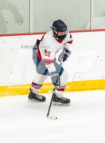 Thumbnail 1 in NW Wings Prep @ Dexter Southfield (Scrimmage) photogallery.