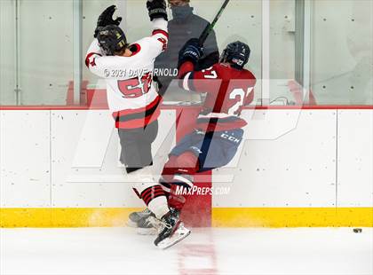 Thumbnail 3 in NW Wings Prep @ Dexter Southfield (Scrimmage) photogallery.