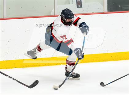 Thumbnail 3 in NW Wings Prep @ Dexter Southfield (Scrimmage) photogallery.