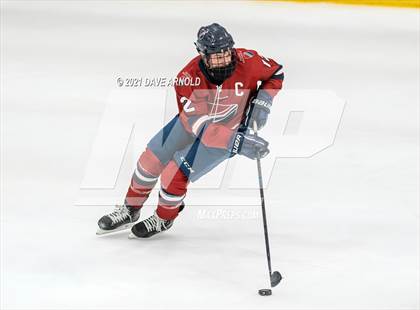 Thumbnail 2 in NW Wings Prep @ Dexter Southfield (Scrimmage) photogallery.
