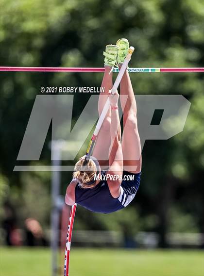 Thumbnail 3 in West Coast Relays  photogallery.