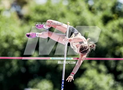 Thumbnail 1 in West Coast Relays  photogallery.