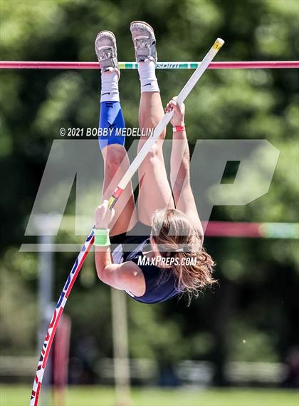 Thumbnail 1 in West Coast Relays  photogallery.