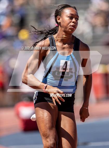 Thumbnail 1 in West Coast Relays  photogallery.