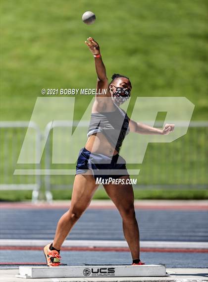 Thumbnail 1 in West Coast Relays  photogallery.