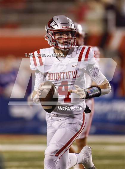 Thumbnail 1 in Timpview vs Bountiful (UHSAA 5A Final) photogallery.