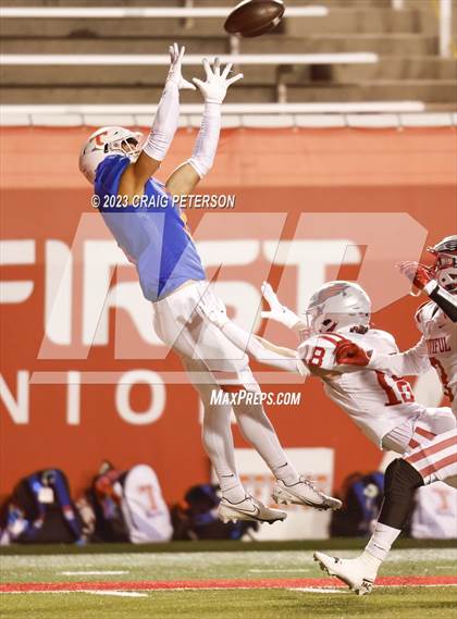 Thumbnail 1 in Timpview vs Bountiful (UHSAA 5A Final) photogallery.