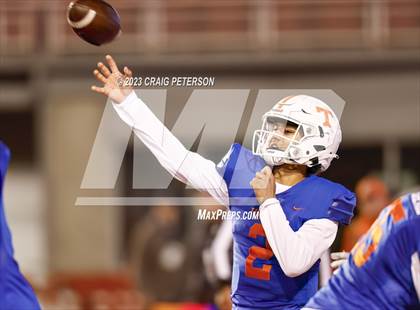Thumbnail 1 in Timpview vs Bountiful (UHSAA 5A Final) photogallery.