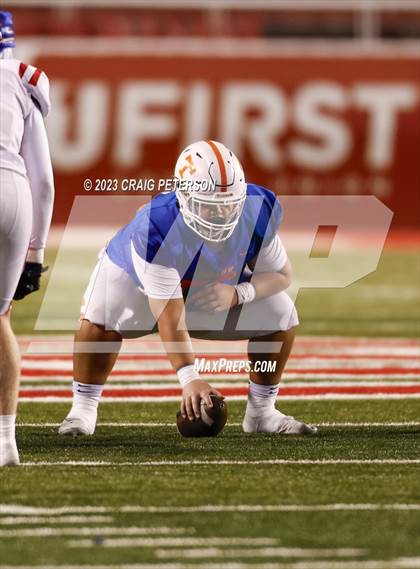 Thumbnail 3 in Timpview vs Bountiful (UHSAA 5A Final) photogallery.