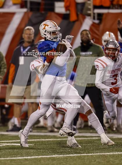 Thumbnail 1 in Timpview vs Bountiful (UHSAA 5A Final) photogallery.