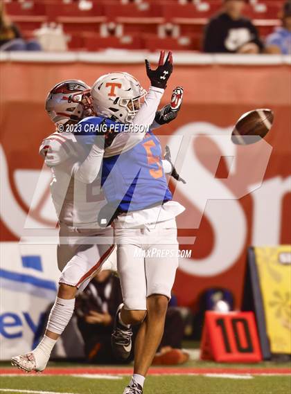 Thumbnail 1 in Timpview vs Bountiful (UHSAA 5A Final) photogallery.