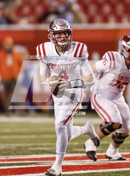 Thumbnail 3 in Timpview vs Bountiful (UHSAA 5A Final) photogallery.