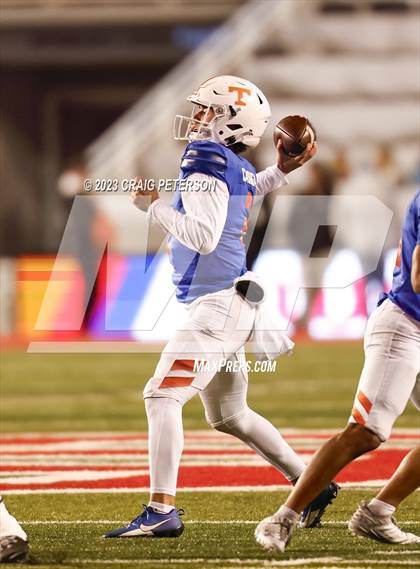 Thumbnail 2 in Timpview vs Bountiful (UHSAA 5A Final) photogallery.