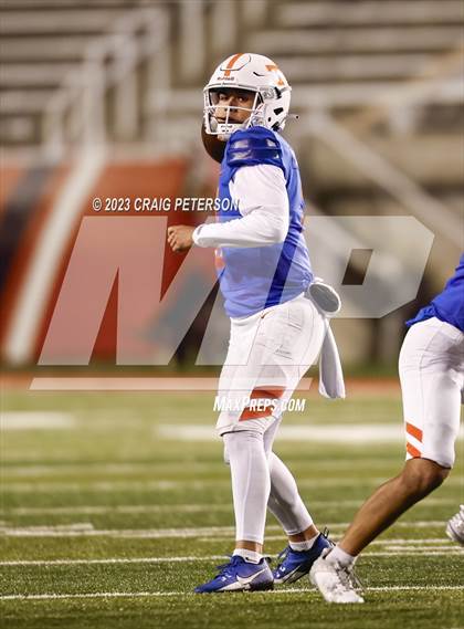 Thumbnail 3 in Timpview vs Bountiful (UHSAA 5A Final) photogallery.
