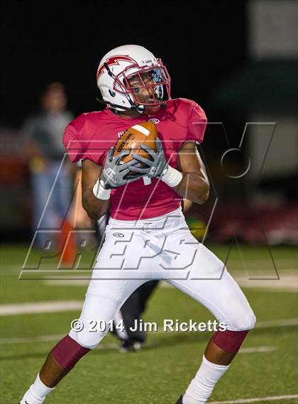 Thumbnail 3 in Byron Nelson @ Keller Central photogallery.