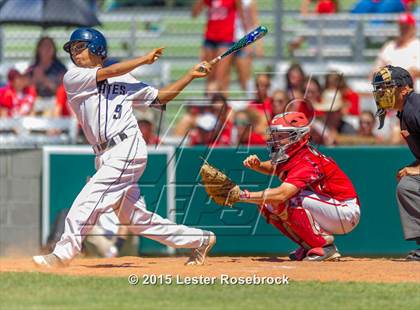 Thumbnail 2 in El Campo vs. Hidalgo (4A Regional Final) photogallery.