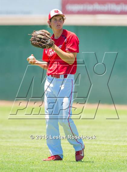 Thumbnail 1 in El Campo vs. Hidalgo (4A Regional Final) photogallery.