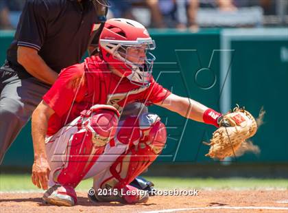 Thumbnail 1 in El Campo vs. Hidalgo (4A Regional Final) photogallery.