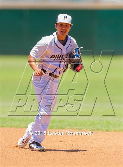 Thumbnail 1 in El Campo vs. Hidalgo (4A Regional Final) photogallery.
