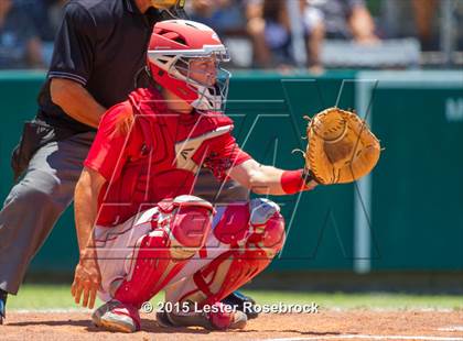 Thumbnail 2 in El Campo vs. Hidalgo (4A Regional Final) photogallery.