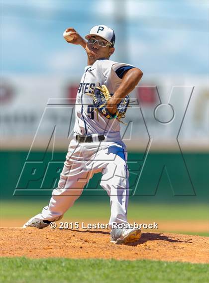 Thumbnail 1 in El Campo vs. Hidalgo (4A Regional Final) photogallery.