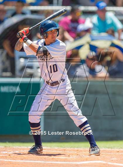 Thumbnail 1 in El Campo vs. Hidalgo (4A Regional Final) photogallery.