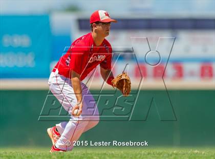Thumbnail 2 in El Campo vs. Hidalgo (4A Regional Final) photogallery.
