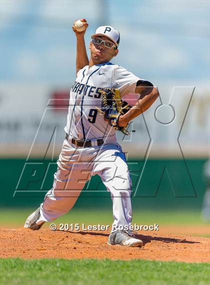 Thumbnail 3 in El Campo vs. Hidalgo (4A Regional Final) photogallery.