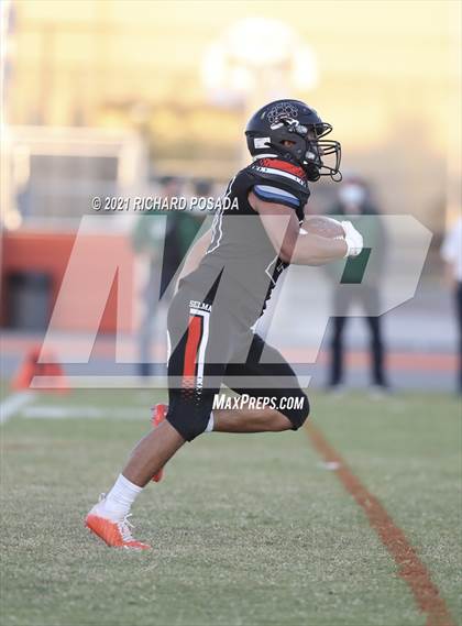 Thumbnail 2 in Dinuba @ Selma photogallery.