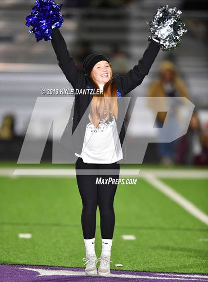 Thumbnail 1 in Collinsville vs. Wolfe City (UIL 2A Division 1 Region 2 Bidistrict) photogallery.