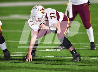 Thumbnail 1 in Collinsville vs. Wolfe City (UIL 2A Division 1 Region 2 Bidistrict) photogallery.