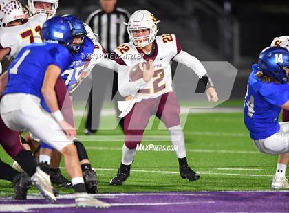 Thumbnail 3 in Collinsville vs. Wolfe City (UIL 2A Division 1 Region 2 Bidistrict) photogallery.