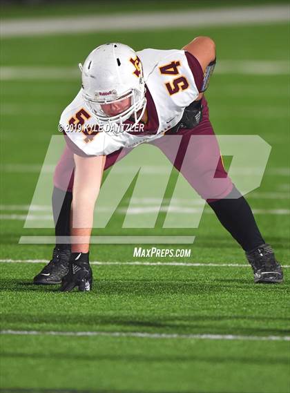 Thumbnail 2 in Collinsville vs. Wolfe City (UIL 2A Division 1 Region 2 Bidistrict) photogallery.